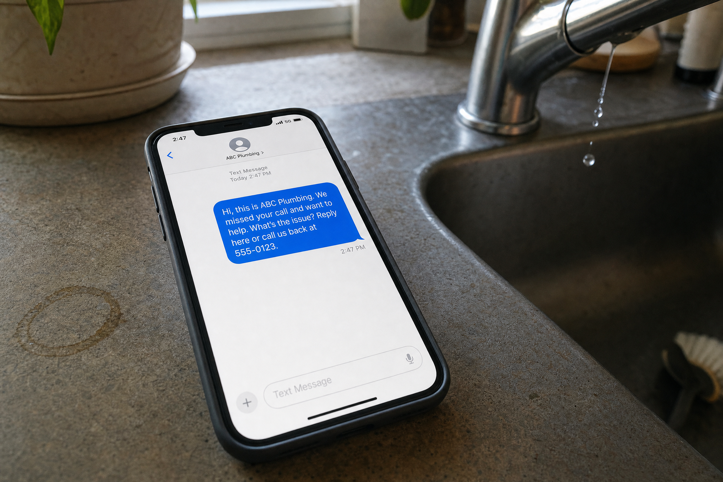 A smartphone screen showing a simple, conversational auto-reply text message in a messaging app
